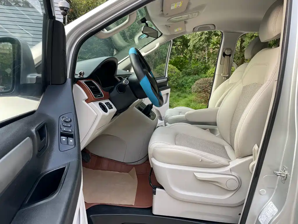 SAIC MAXUS CHASE G10