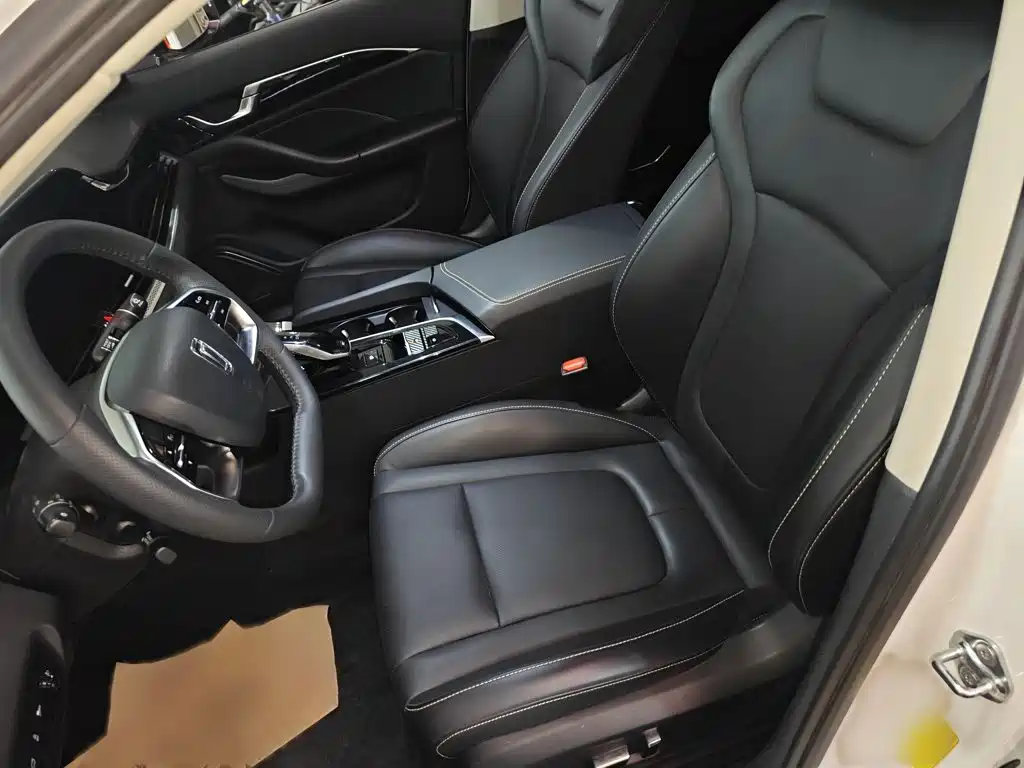 Bestune B70 — миниатюра 10