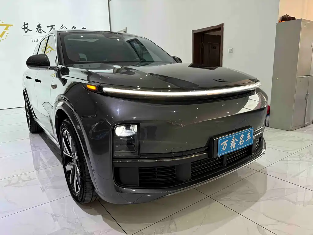 Li Auto IDEAL L8