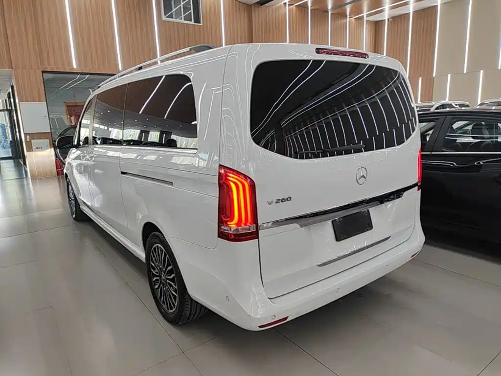 Mercedes-Benz V-Class — миниатюра 5