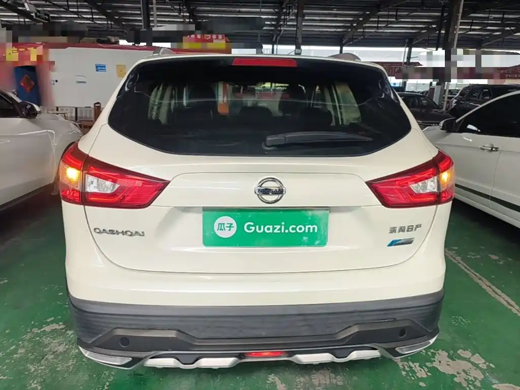 Nissan Qashqai — миниатюра 6