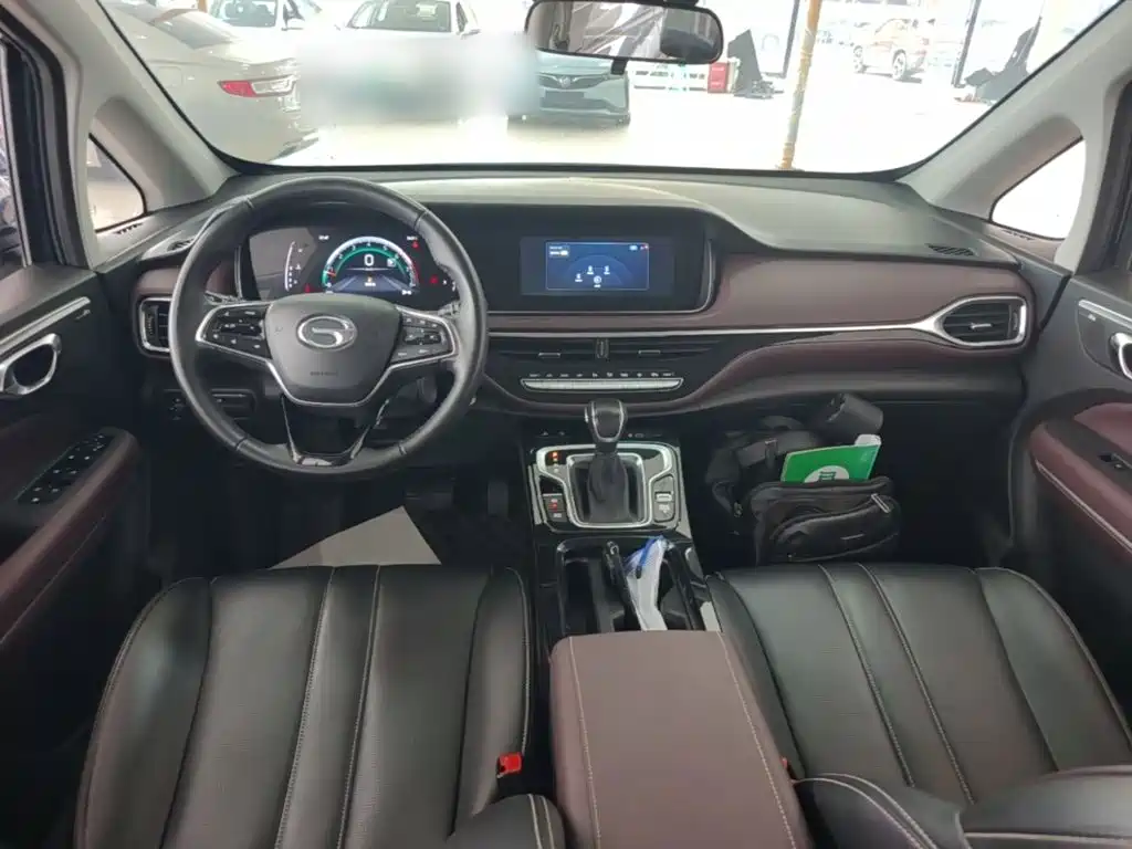 GAC Motor Trumpchi M6 — миниатюра 10