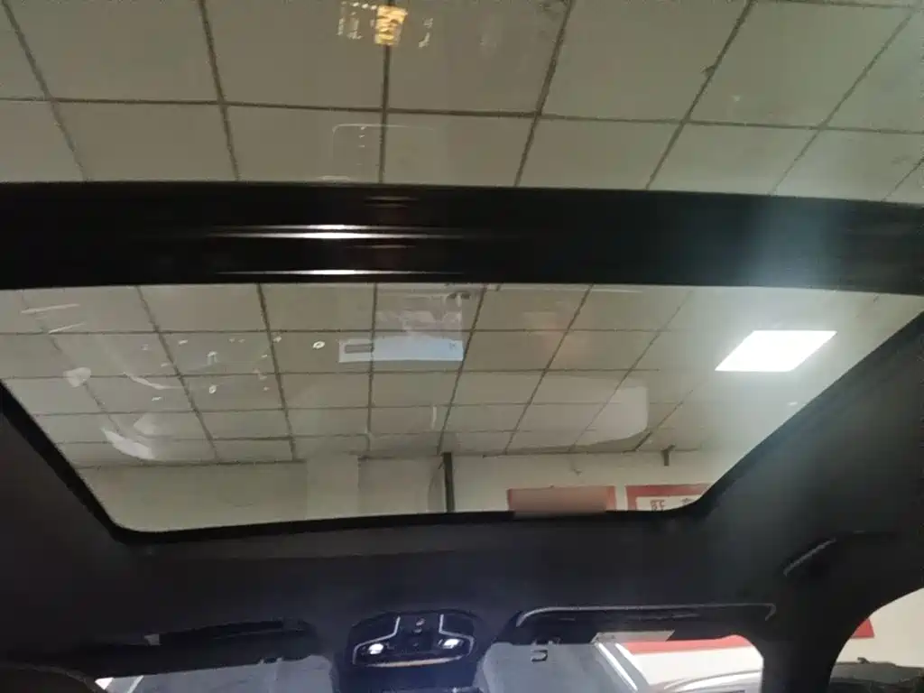 Geely Xingyue L — миниатюра 18