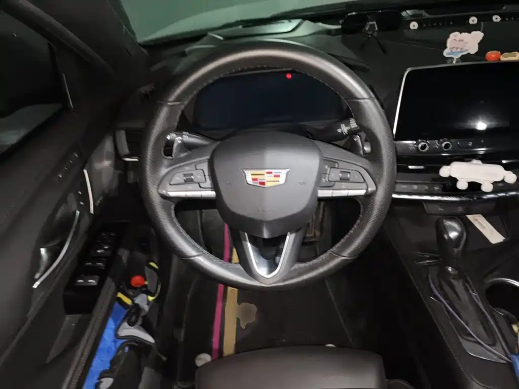 Cadillac CT4 — миниатюра 11