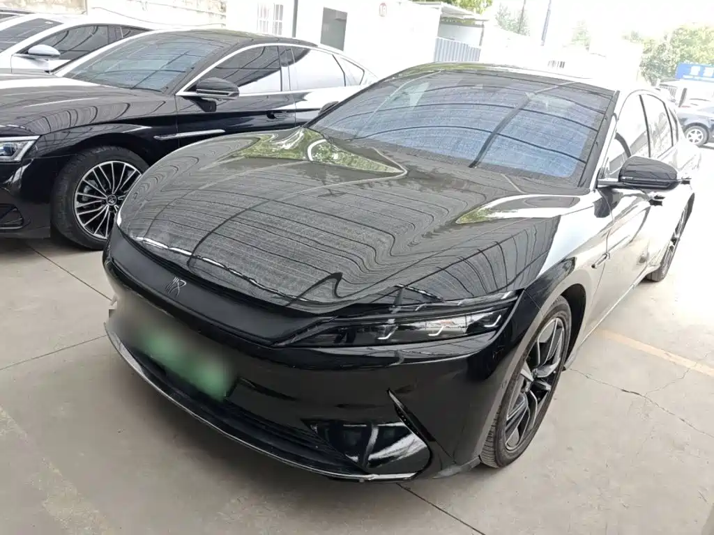 BYD Han — миниатюра 2