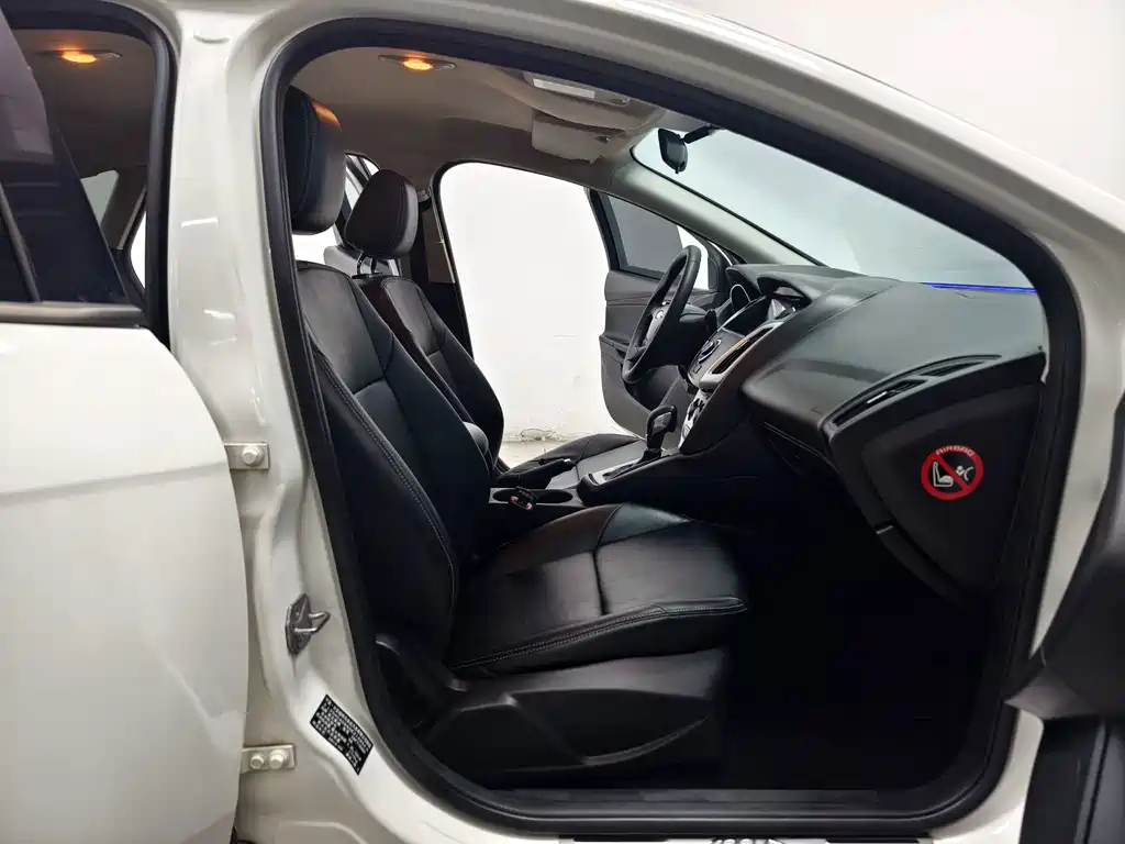 Ford Focus — миниатюра 13