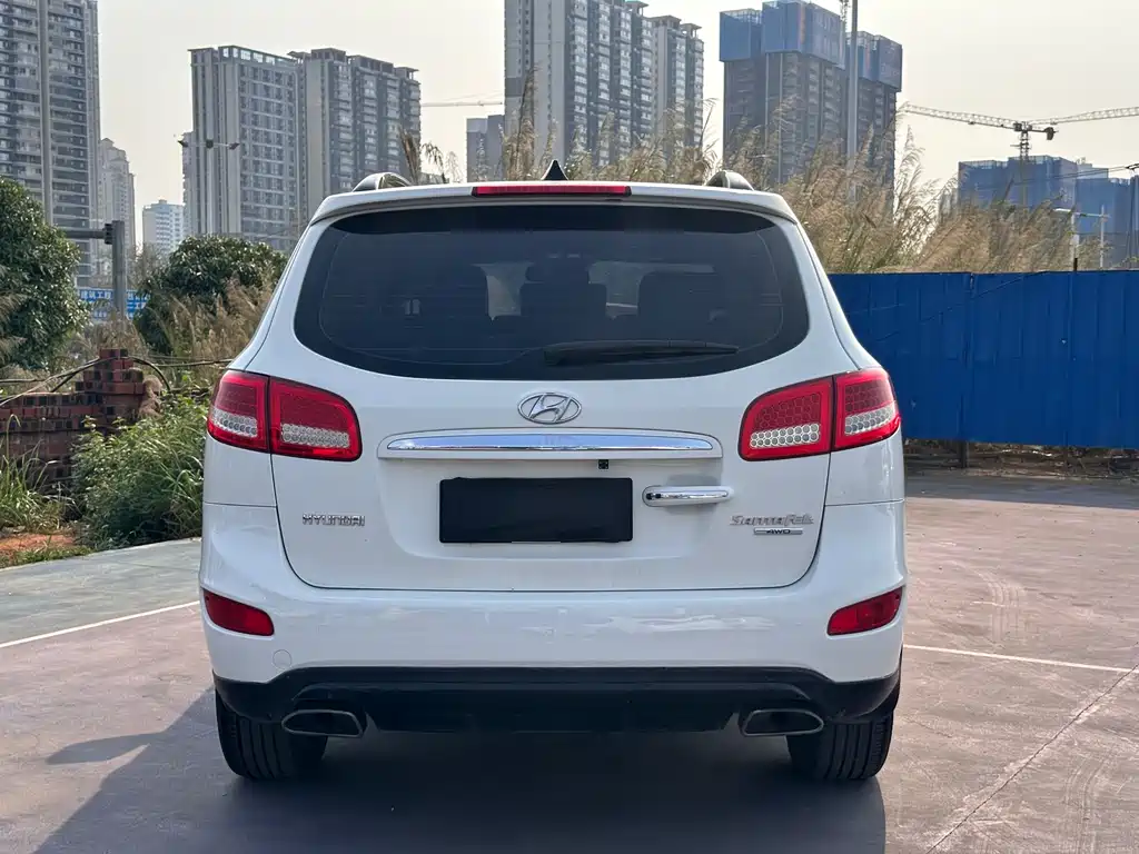 Hyundai Santa Fe Classic — миниатюра 4