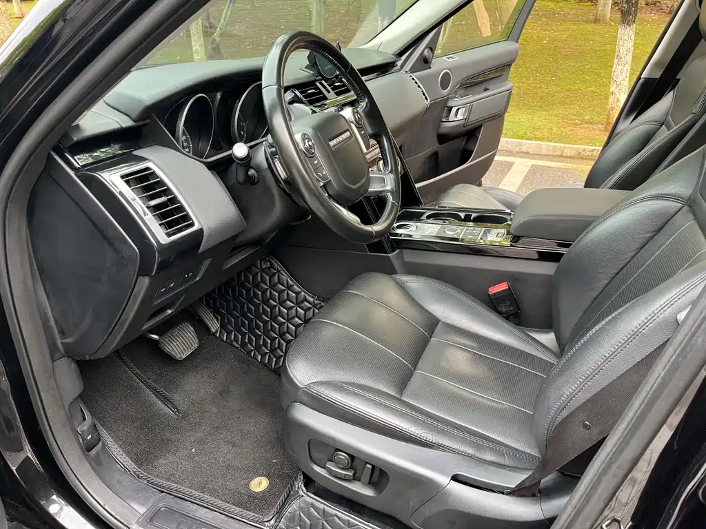 Land Rover Discovery 2017 3.0 SC V6 SE