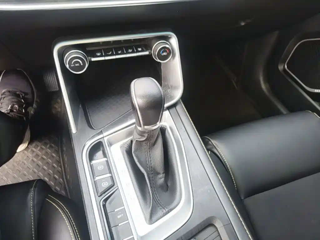 Geely Binrui — миниатюра 14