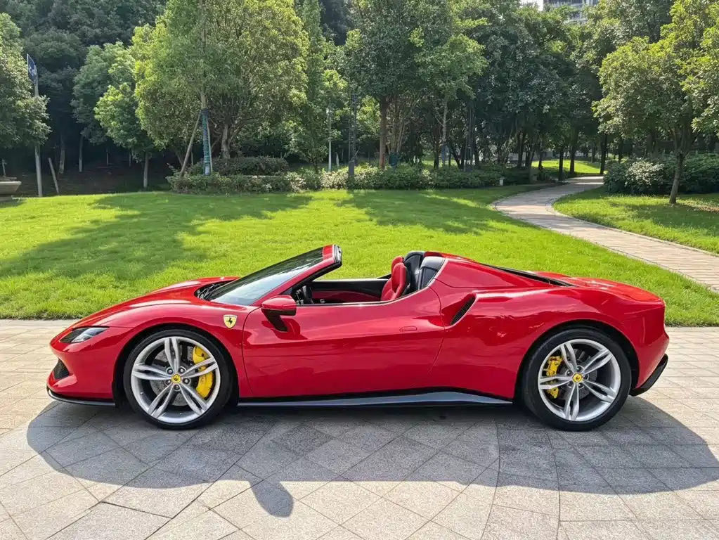 Ferrari 296 — миниатюра 3