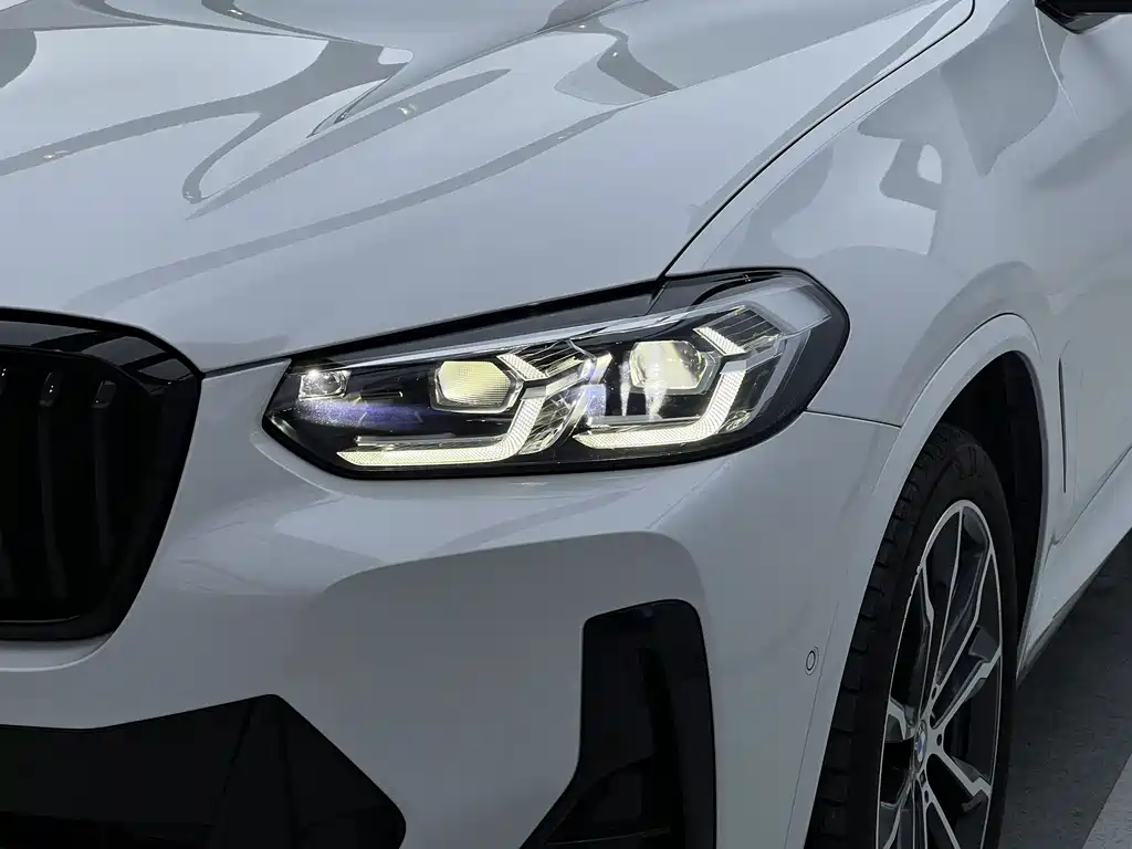 BMW X3 2023 xDrive30i Lead M
