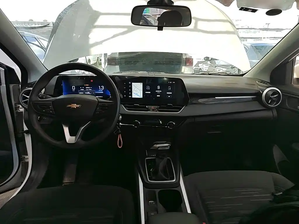 Chevrolet Monza — миниатюра 10