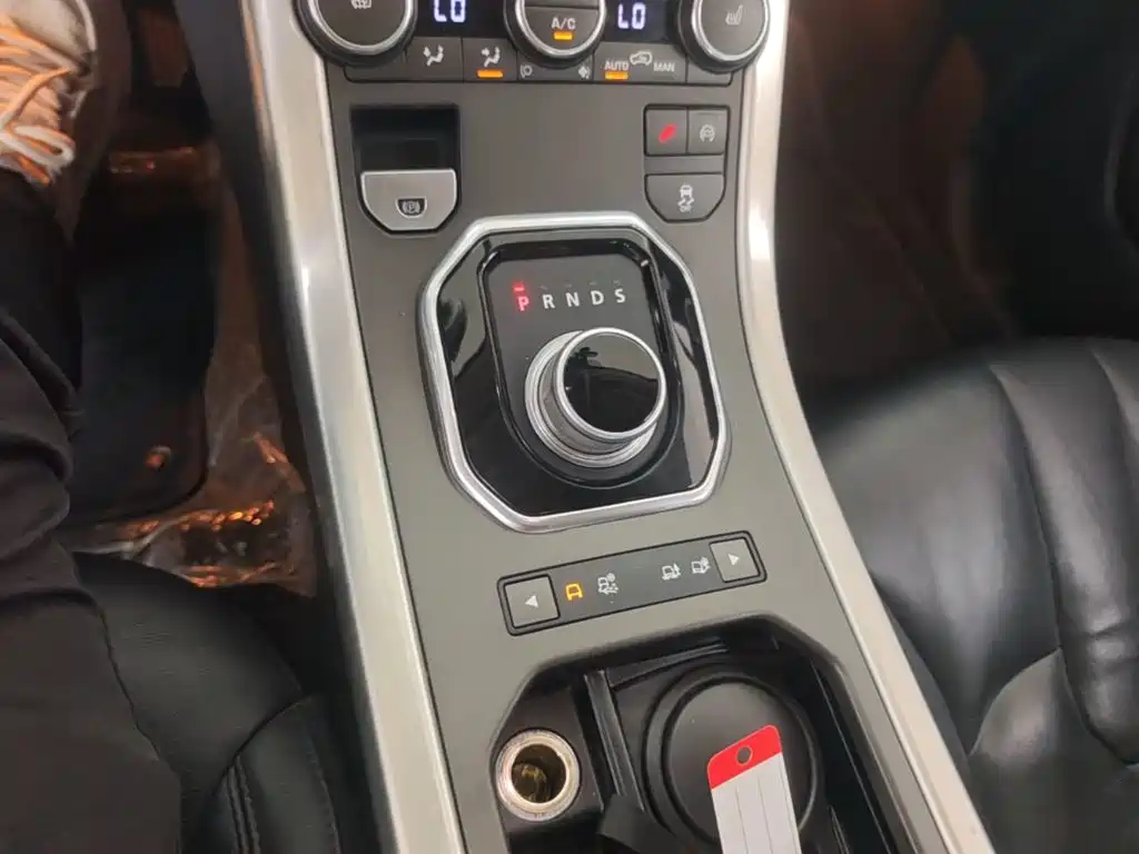 Land Rover Evoque — миниатюра 14