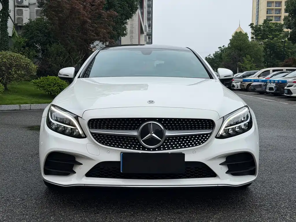 Mercedes-Benz C-Class (Import) — миниатюра 3