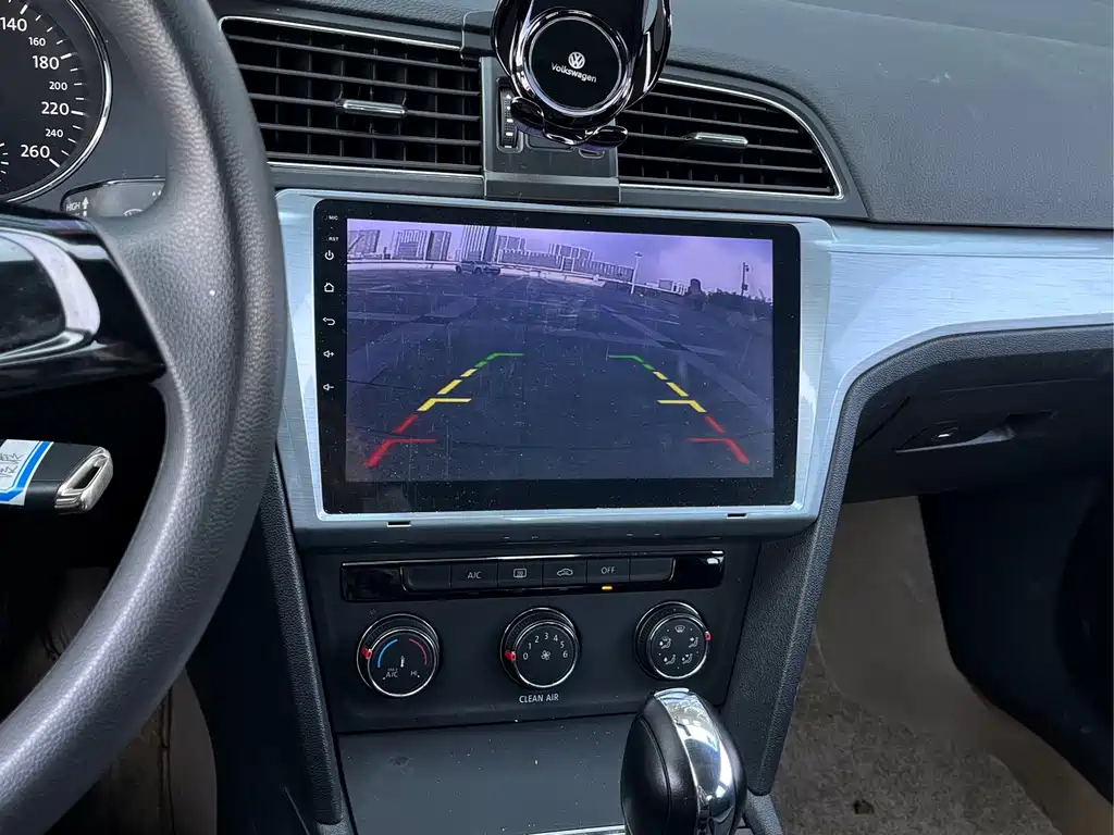 Volkswagen Lamando — миниатюра 9