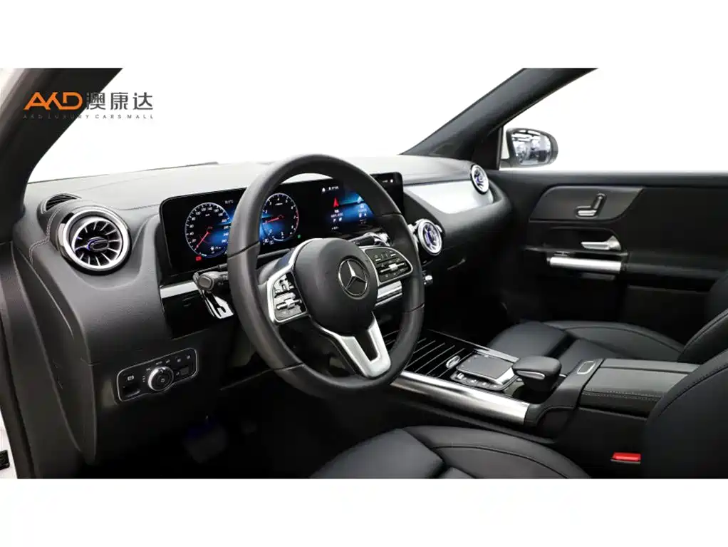 Mercedes-Benz GLA — миниатюра 6