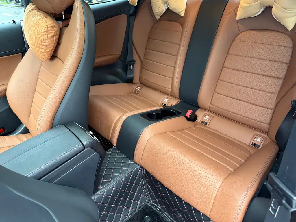 Mercedes-Benz C-Class (Import) — миниатюра 16