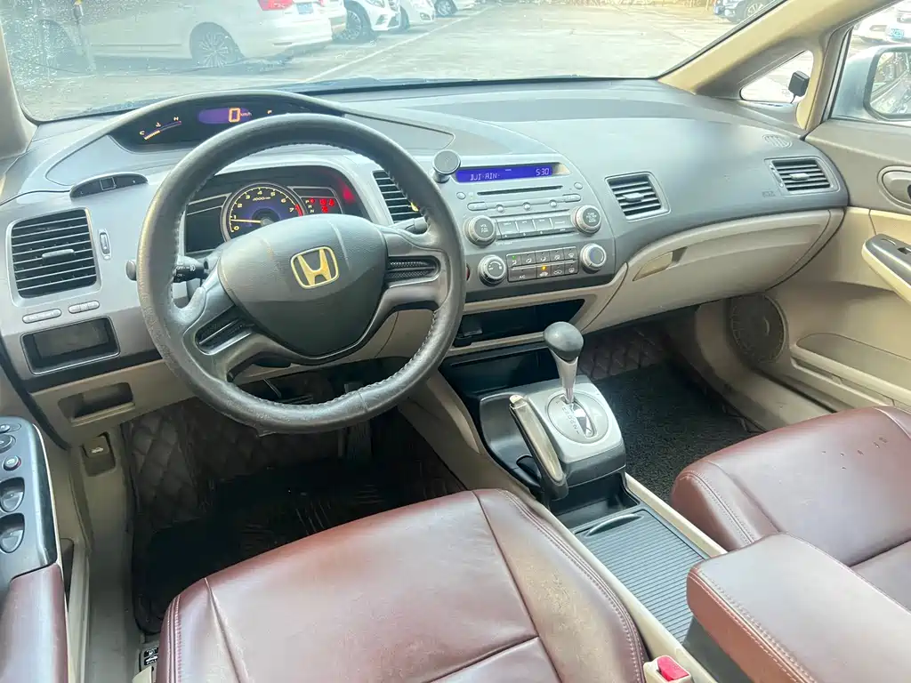 Honda Civic — миниатюра 23