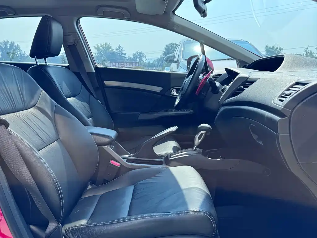 Honda Civic — миниатюра 11