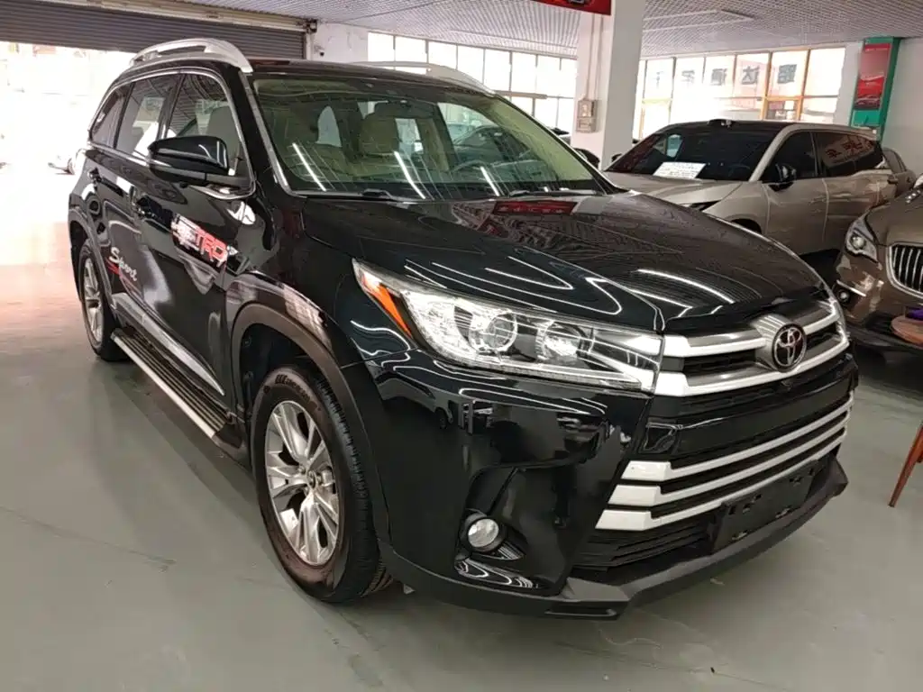 Toyota Highlander — миниатюра 4