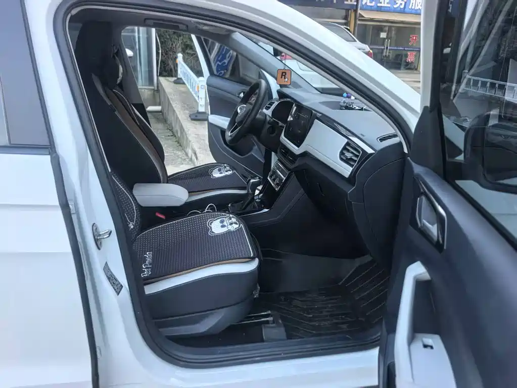 Volkswagen Tharu — миниатюра 9