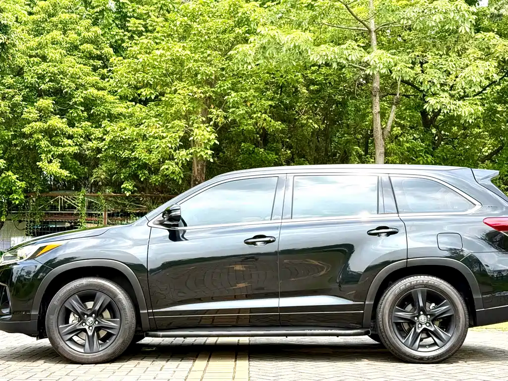 Toyota Highlander — миниатюра 4
