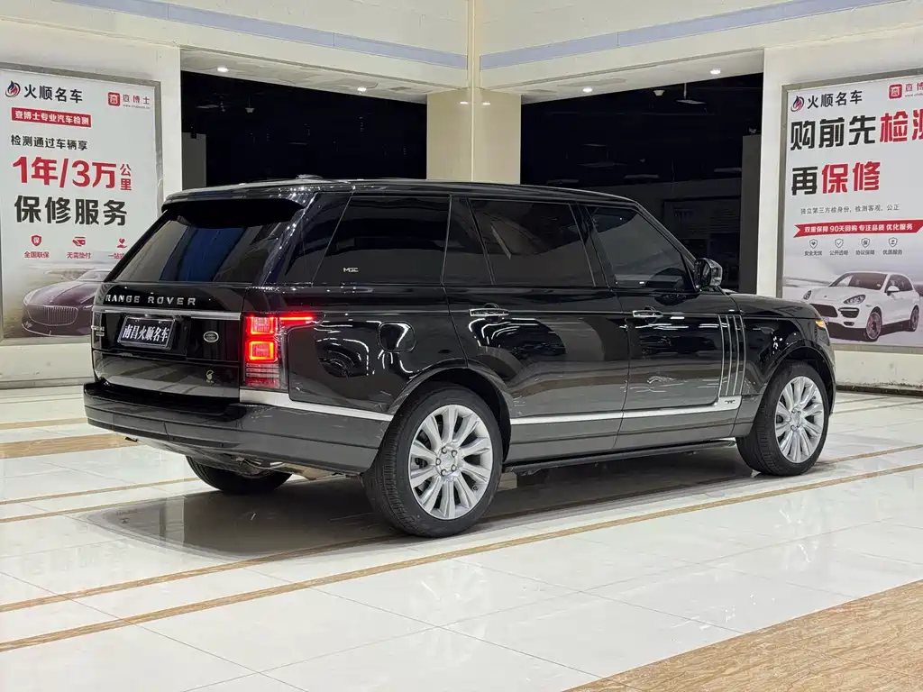 Land Rover Range Rover — миниатюра 6