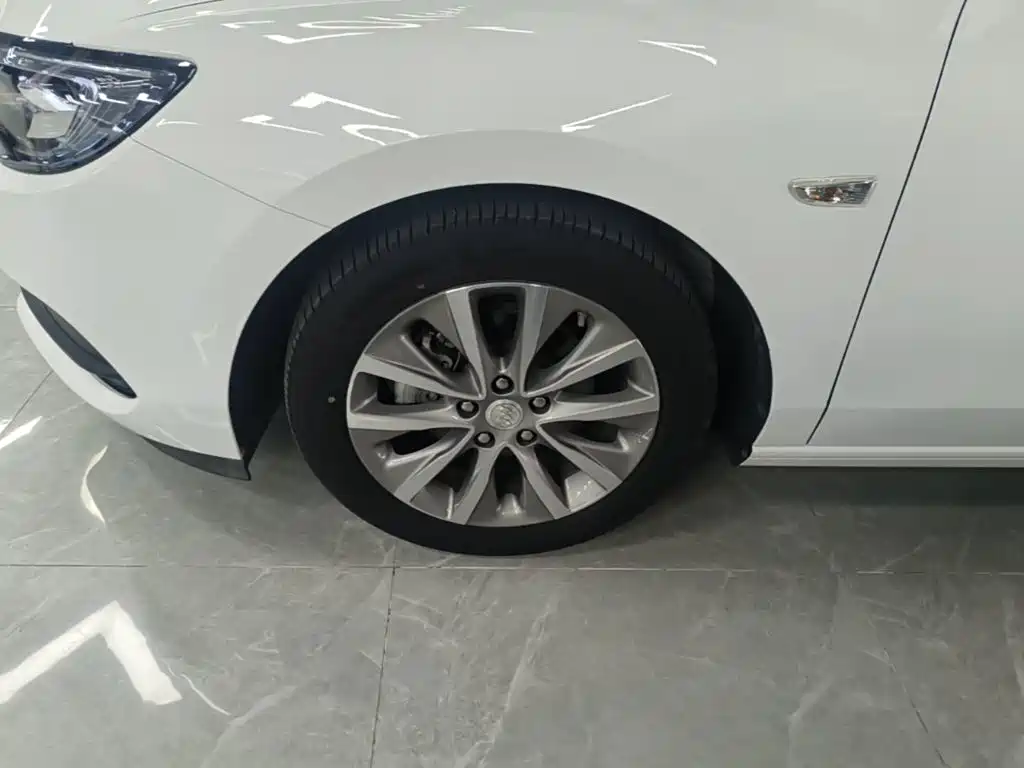 Buick GL6 — миниатюра 23