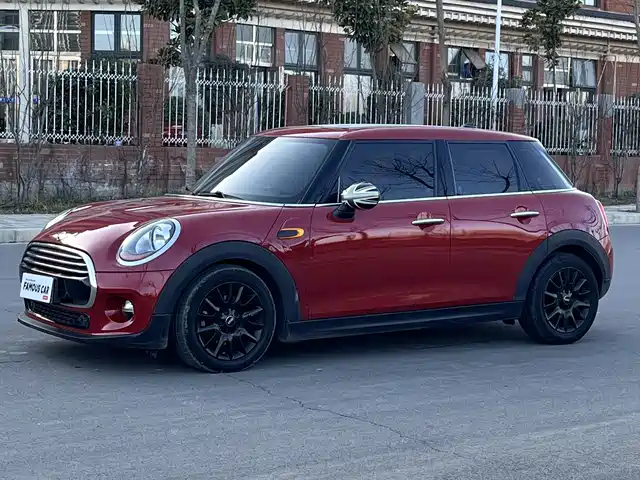 MINI 