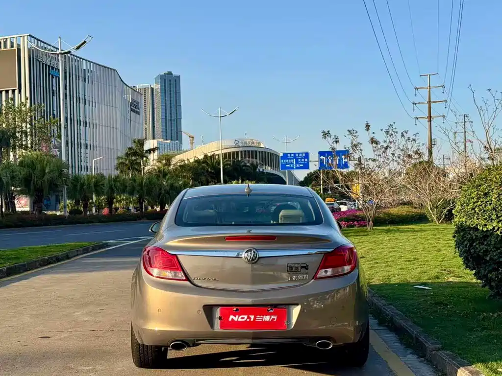 Buick Regal — миниатюра 4