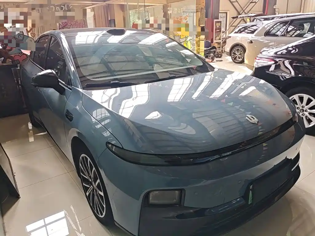 Leapmotor Leapmotor B01 — миниатюра 4