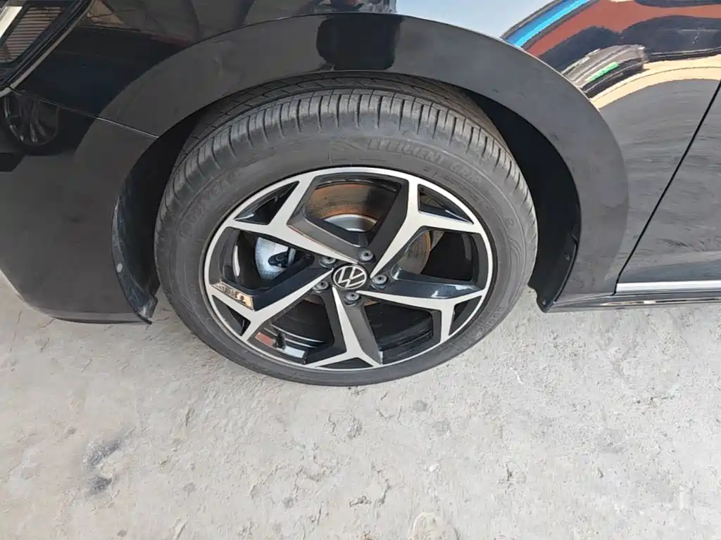 Volkswagen Passat — миниатюра 23