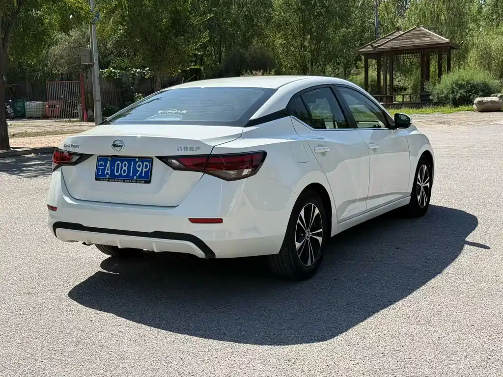 Nissan Sylphy — миниатюра 9