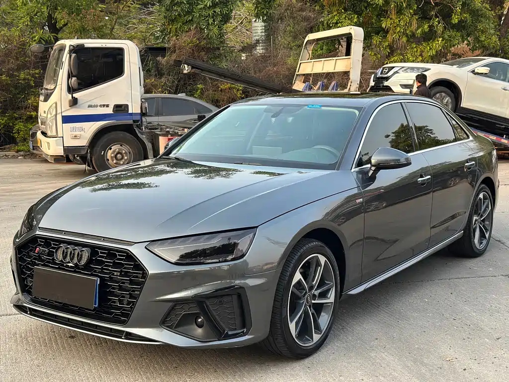 Audi A4L 2023