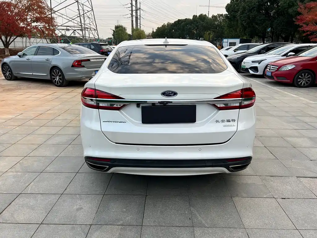 Ford Mondeo — миниатюра 4