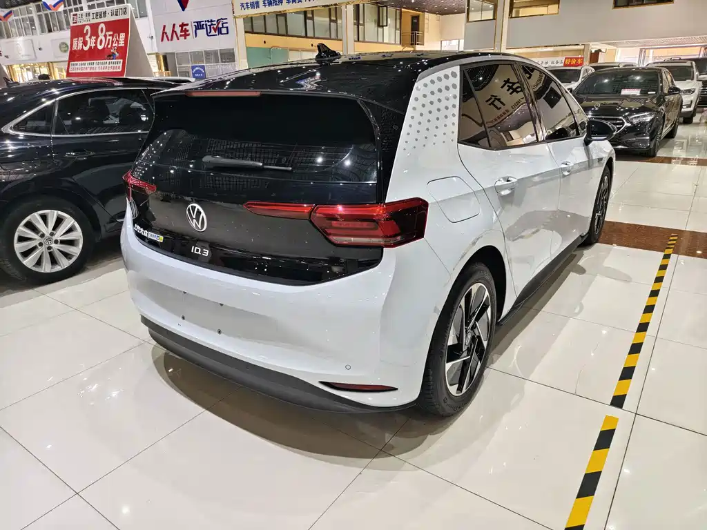 Volkswagen ID.3 — миниатюра 16