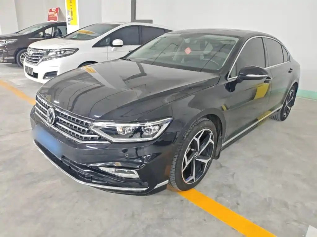 Volkswagen Magotan — миниатюра 2
