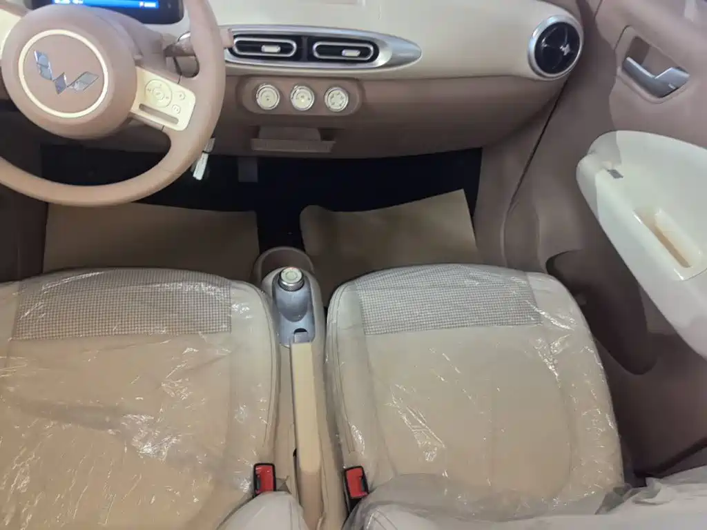 Wuling MINIEV — миниатюра 14
