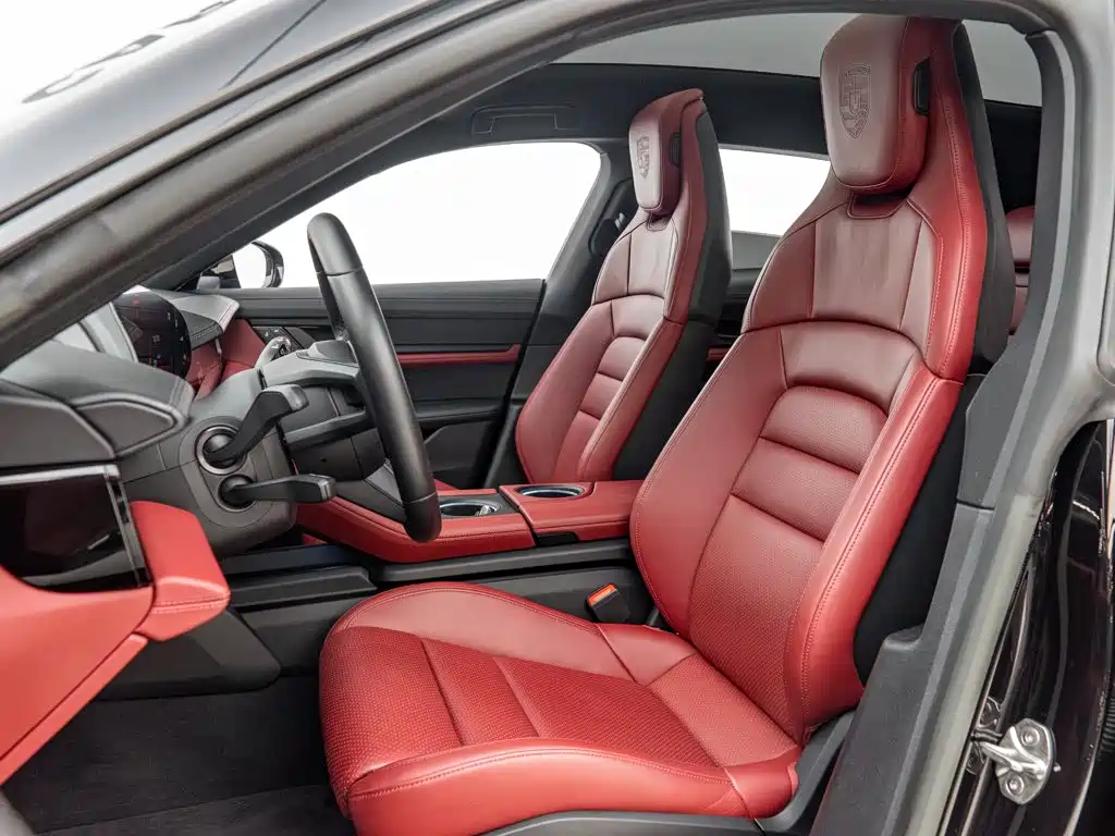 Porsche Taycan — миниатюра 21