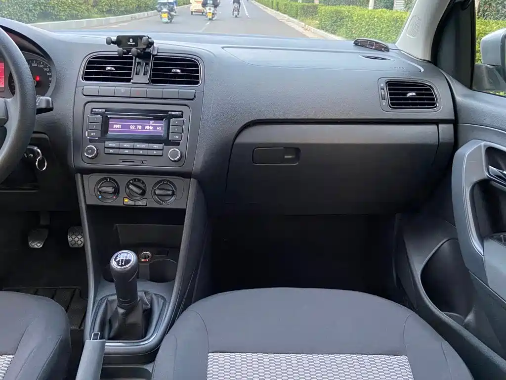 Volkswagen Polo — миниатюра 9