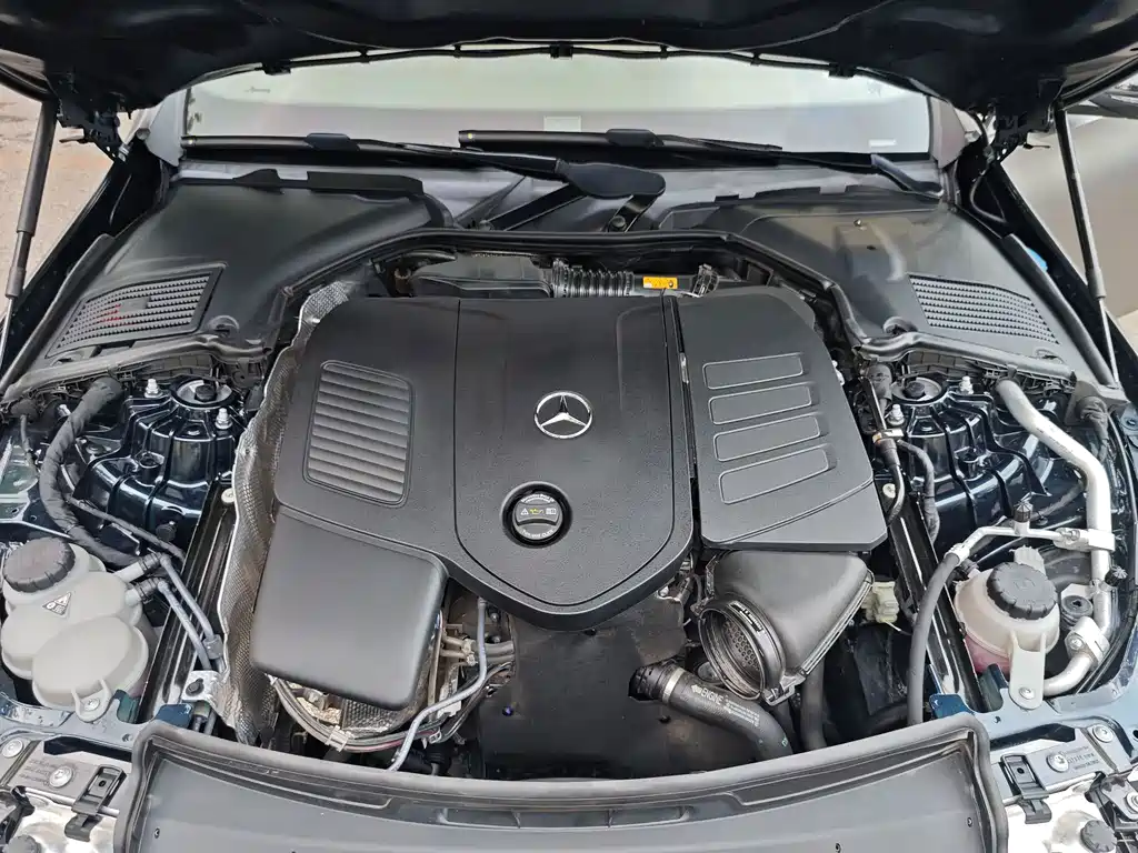 Mercedes-Benz C-Class — миниатюра 19