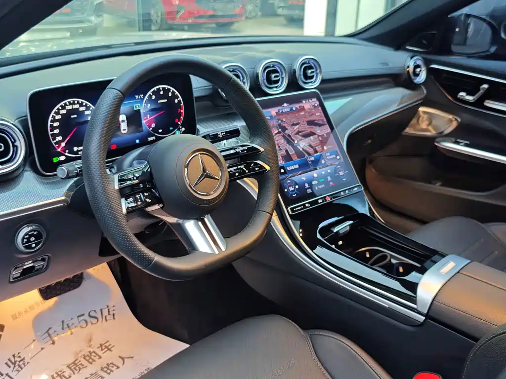 Mercedes-Benz C-Class — миниатюра 18