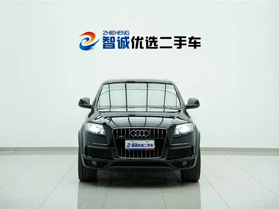 Audi Q7 2011 3.0 TFSI (200kW