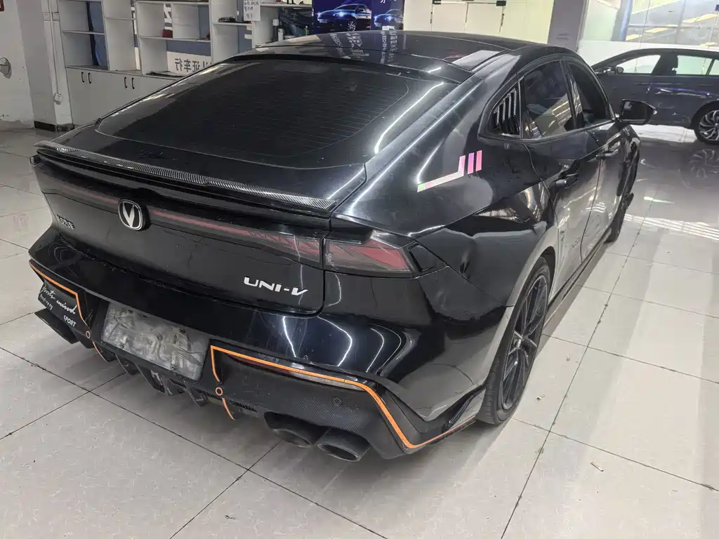 Changan UNI-V — миниатюра 12