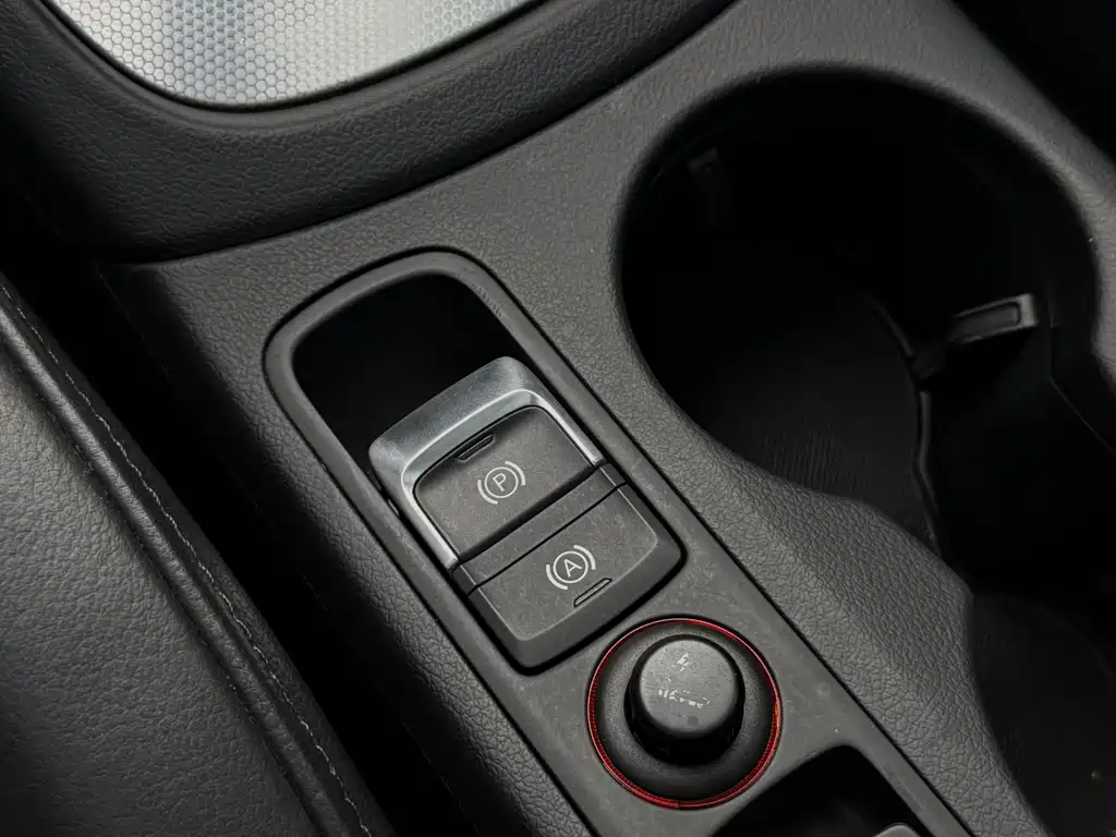 Audi Q3 — миниатюра 10