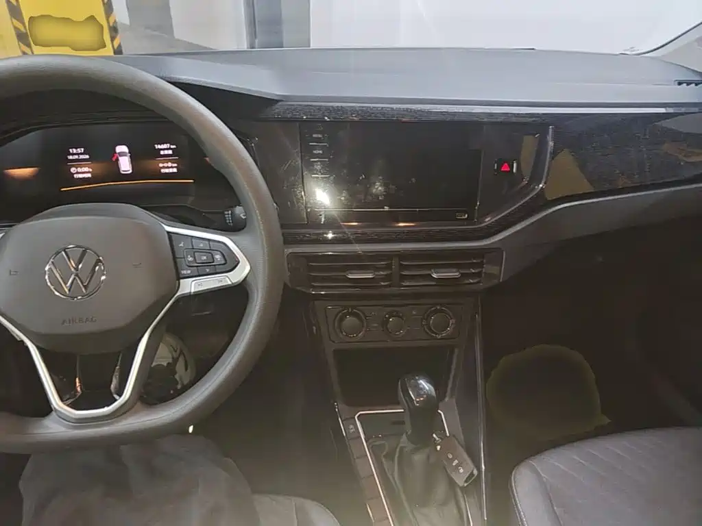 Volkswagen Lavida — миниатюра 10