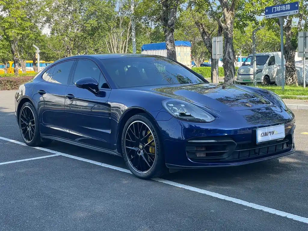 Porsche Panamera — миниатюра 3
