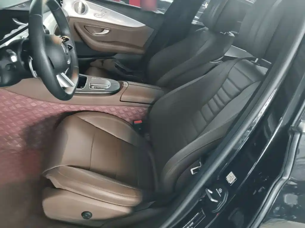 Mercedes-Benz E-Class — миниатюра 15