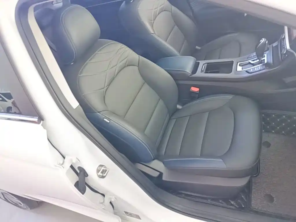 Geely Emgrand GL — миниатюра 25