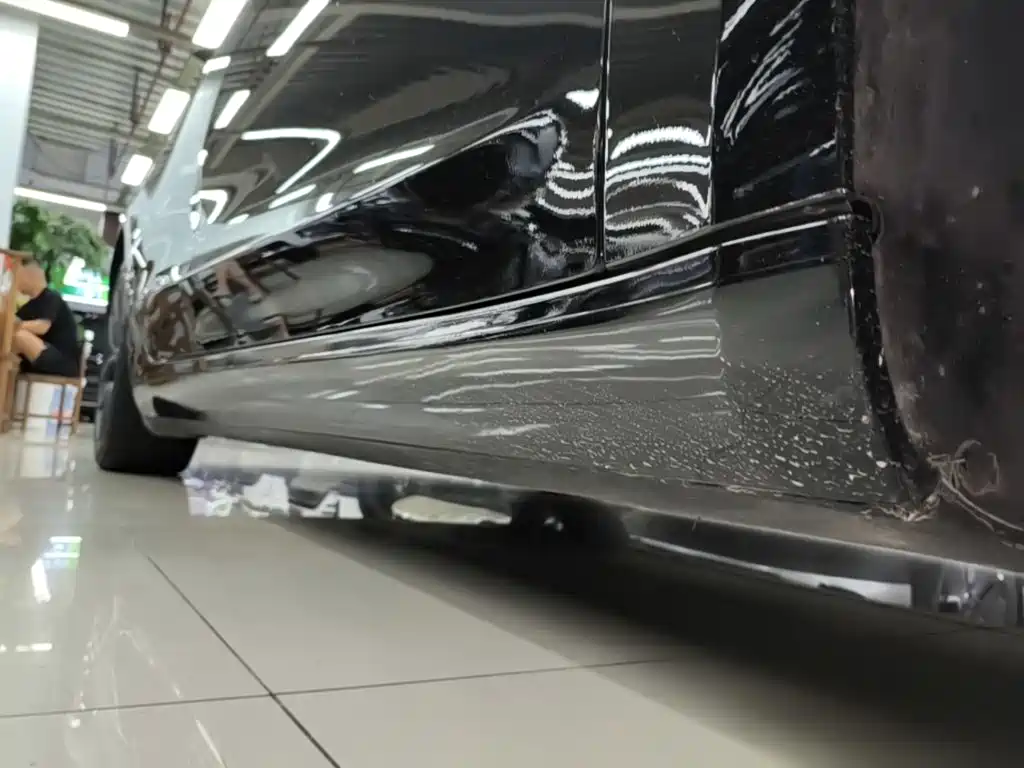 Tesla Model 3 — миниатюра 21